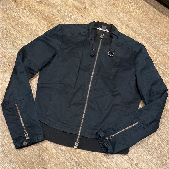 Armani Exchange Jackets & Blazers - 🚚 Armani Exchange Women’s Lightweight Jacket